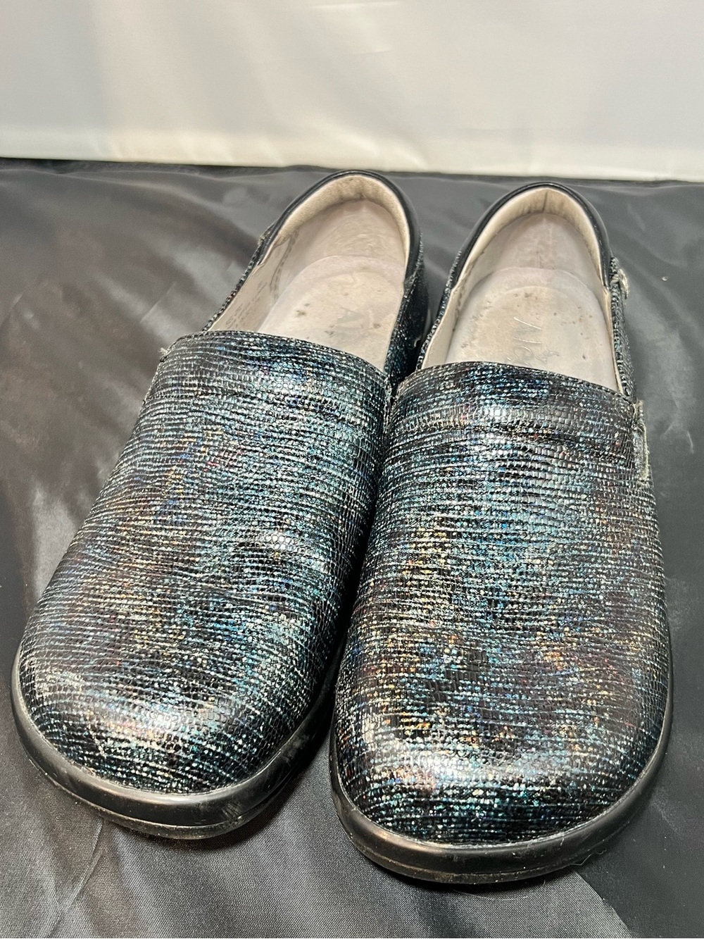 Alegria Keli Glitter Glam Leather Clogs Black Iridescent Comfort Slip Ons 39 / 9